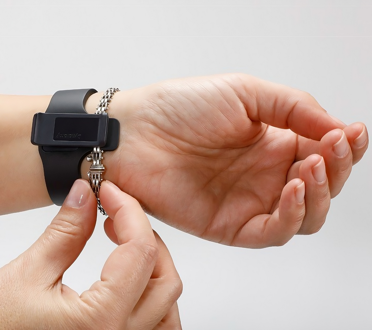 Dynatomy Bracelet Assist